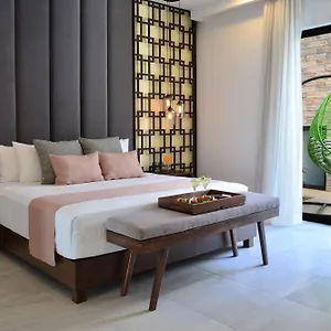 Elements Boutique Tulum Pueblo